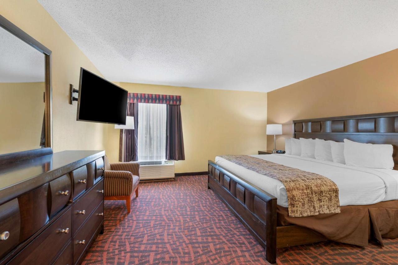 Best Western Louisville East Inn & Suites Dış mekan fotoğraf