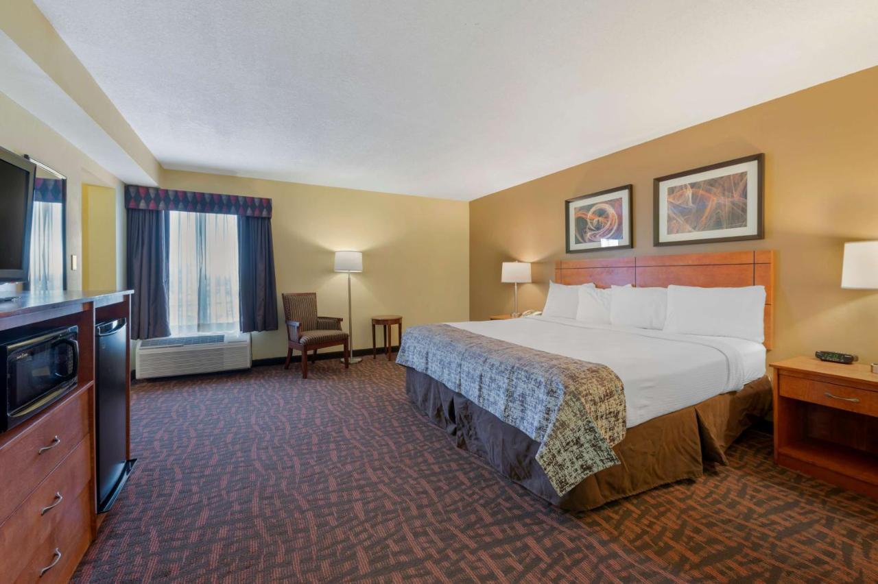 Best Western Louisville East Inn & Suites Dış mekan fotoğraf