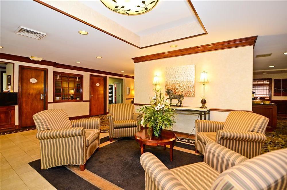 Best Western Louisville East Inn & Suites Oda fotoğraf