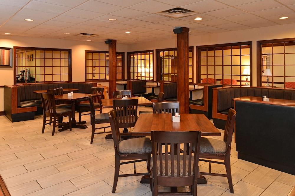 Best Western Louisville East Inn & Suites Dış mekan fotoğraf