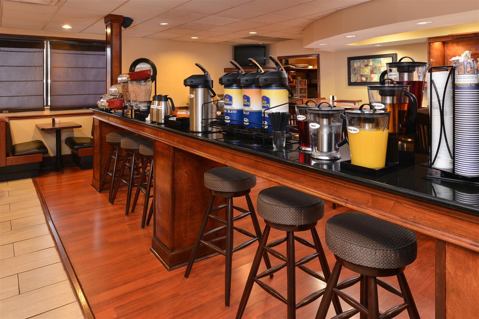 Best Western Louisville East Inn & Suites Dış mekan fotoğraf